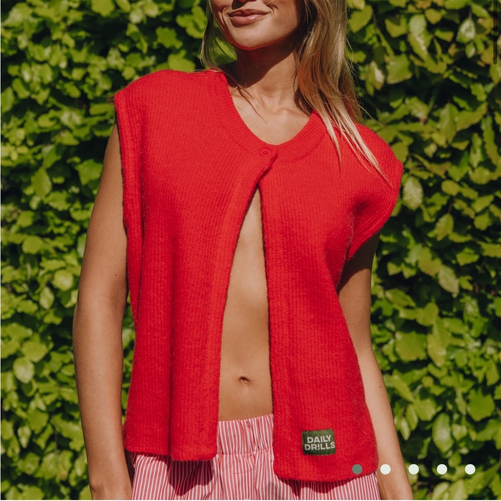 Daily Drills Reversible sweater vest